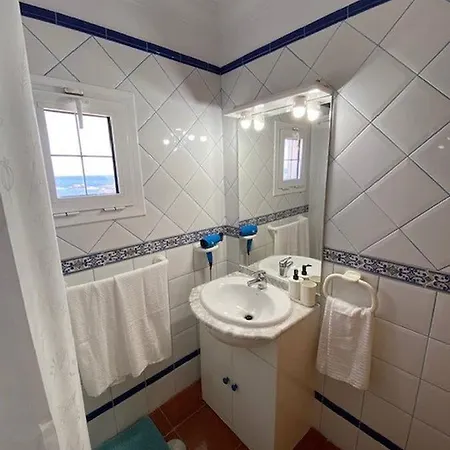 Cosy Twin Beds La Baja 圣克鲁斯-德特内里费